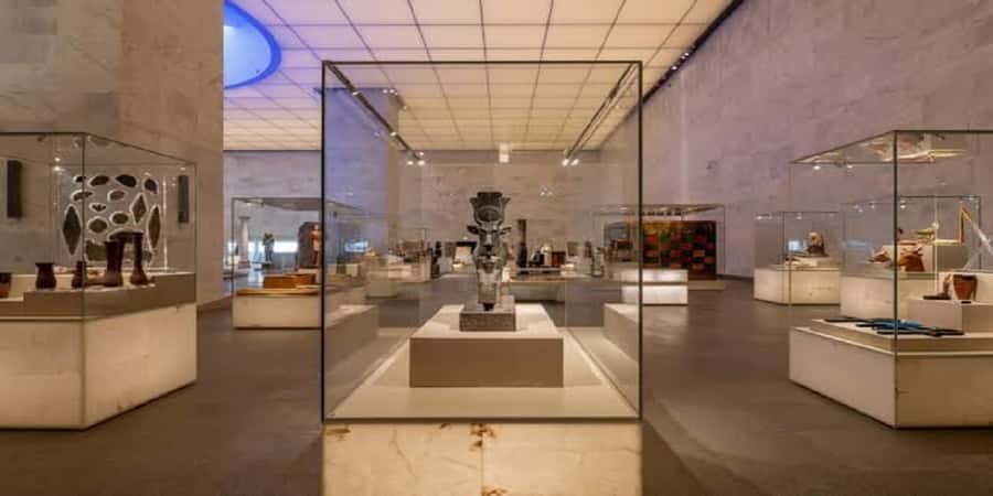 Cairo: Private Tour to Museum of Egyptian Civilization - Walking into the museum: how the guide sets your expectations