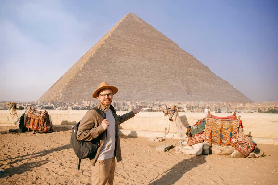 Cairo: Pyramids and Sphinx Tour with River Nile Felucca Ride - Cairo to Giza: What the 1-Hour Van Drive Really Does for Your Day