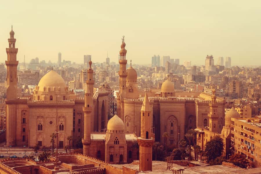 Cairo: Pyramids, Bazaar, Citadel Tour with Photographer - Khan el-Khalili bazaar: a classic maze for jewelry and handicrafts