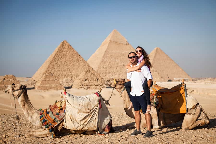 Cairo: Pyramids, Bazaar, Citadel Tour with Photographer - Saladin Citadel: medieval stone and panoramic Cairo views