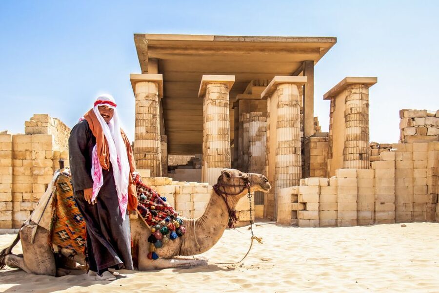 Cairo: Pyramids, Sakkara & Memphis Tour with Lunch - Sakkara Step Pyramid: The Shortcut Through Pyramid Evolution