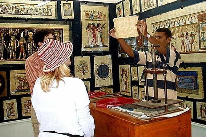 Cairo Shopping tour Private Papyrus Essential oils Bazar Cotton - Cairo pickup and timing, so you do not lose your whole day