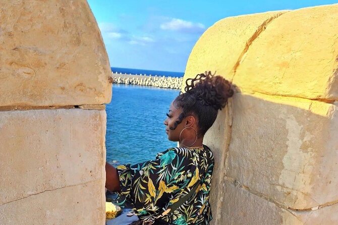 Cheap Private tour to Giza Pyramids and Sakkara and memphis - A half day plan that keeps Cairo moving in the right direction