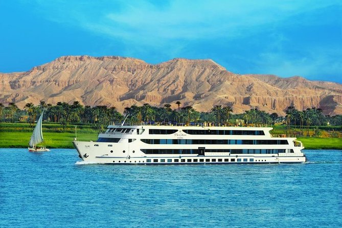 Cheap trip - Nile Cruise 2 nights – 3 days from luxor to aswan - The cruise on Day Two: relaxation that still counts