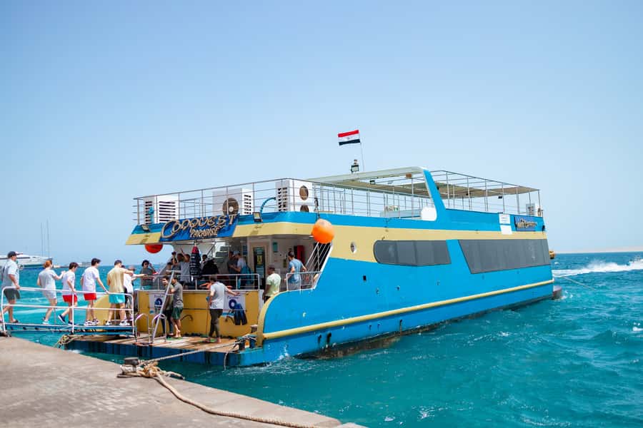 Conquest 2 Hour Semi Submarine with snorkeling from Hurghada - Snorkeling With a Guide, What You Really Get