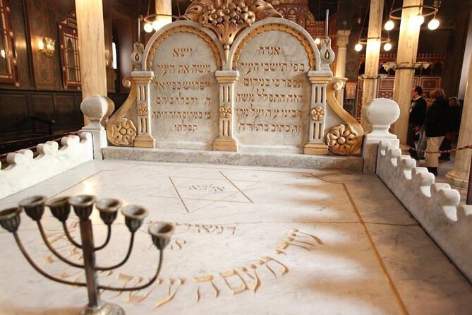 Coptic Cairo Tour: Cave Church of Saint Simon and Old Cairo churches - Stop 2: Church of St Barbara and the question of sources