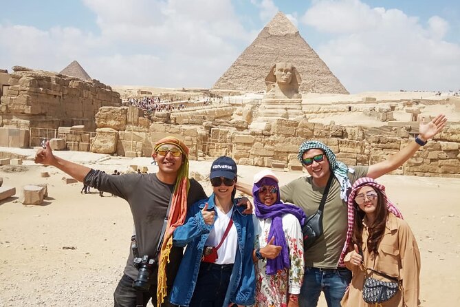 Day-Tour To Giza Pyramids, Great Sphinx, Egyptian Museum & Khan El Khalili - Khan El-Khalili after the museum: old market roots and Islamic design details