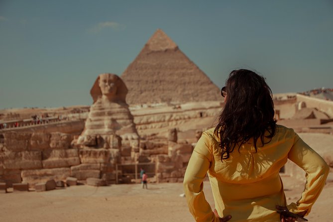 Day Tour to Giza Pyramids Memphis City Dahshur and Saqqara Pyramids - Lunch and the “craft stops” reality check (perfume, papyrus, carpets)