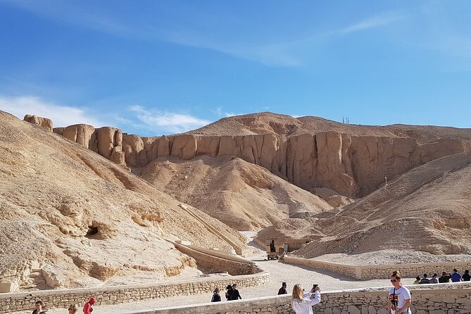 Day Tour To Luxor from Hurghada by Bus - Price and logistics: what $52 covers, and what you must budget