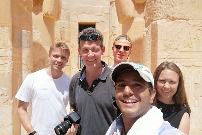 Day trip from Hurghada or El Gouna to Luxor - Transport by modern air-conditioned limousine or mini bus