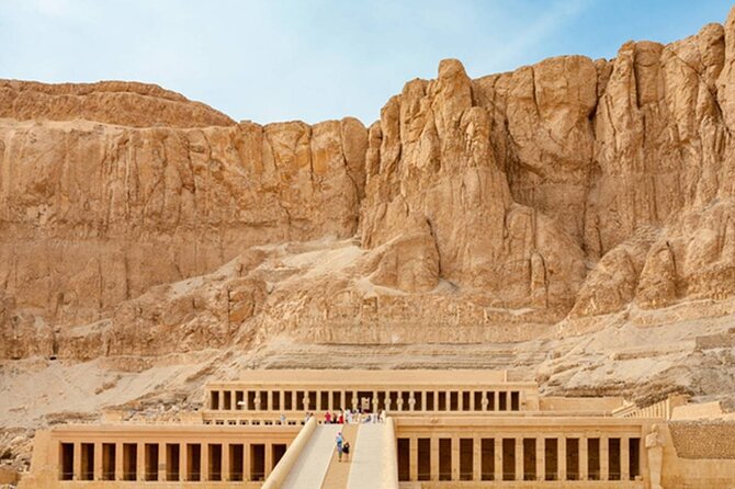 Day trip from Hurghada or El Gouna to Luxor - Guides in German, plus names that matter: Irene and George