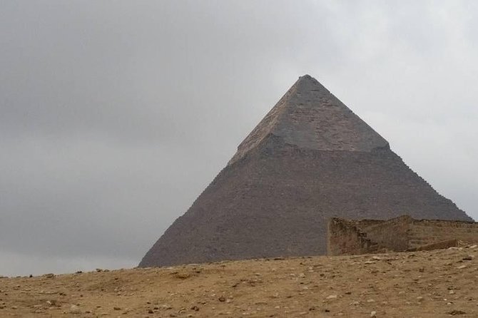 Day Trip to Cairo By Flight From Hurghada - Giza Pyramids: Khufu’s giant project and why two hours matters