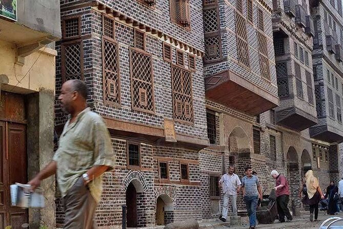 Day Trip To Islamic Cairo - Al-Azhar and Al-Hussein stops, if your route includes them