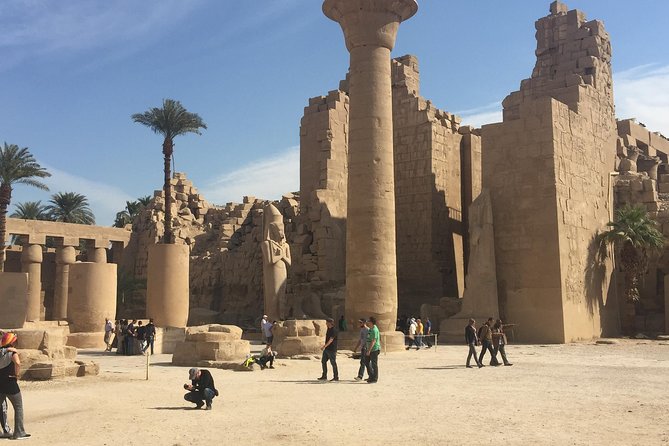 Day Trip to Luxor from Hurghada with Hotel Pickup and Lunch - Guides and group size: when the day works, it is usually the guide