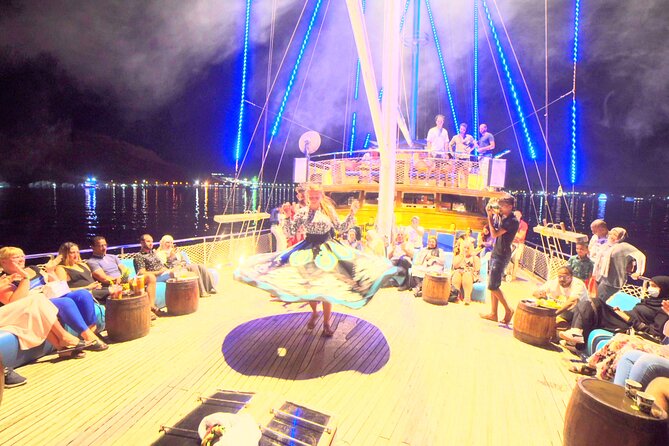 Dinner Cruise with Oriental Show & Seafood Buffet from Sharm El Sheikh - Sina Dream Yacht: what the 3 to 4 hours are really like