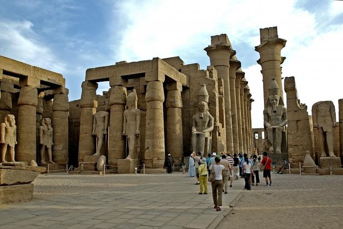 Discover Luxor East and West Banks Sightseeing -Full-Day Tour (Private) - KV62 and Tutankhamun: The Visit Is Included, Entry Is Not