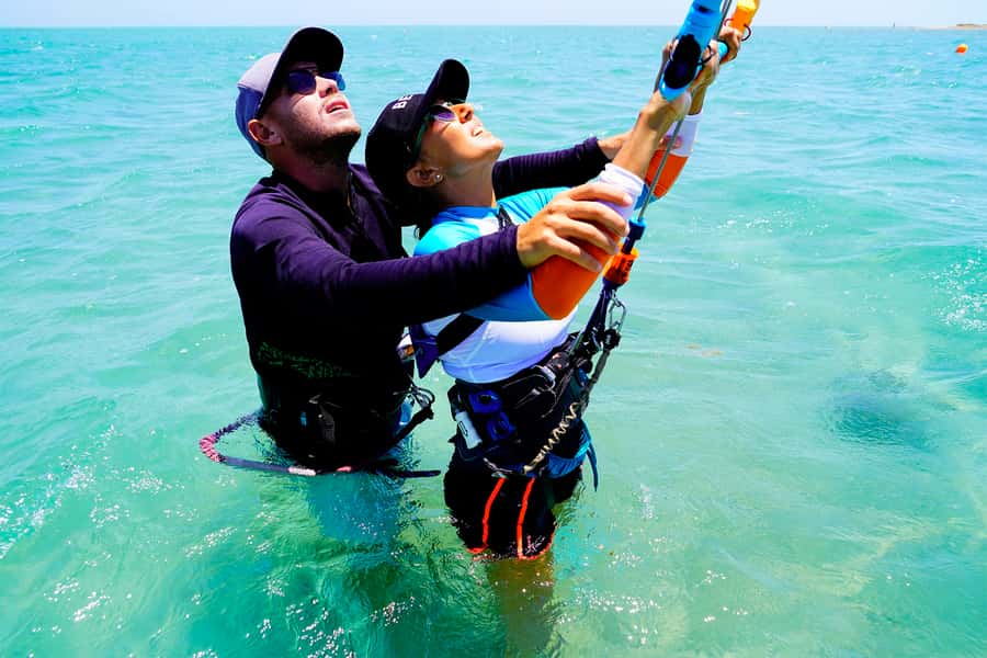 El Gouna: 2-Hour Introduction to Kitesurfing - The 2-hour flow: from wind theory to kite control on the beach