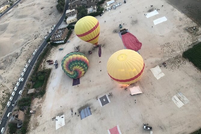 Enjoy Hot Air Balloon,Valley of the kings,Hatshepsut temple in Luxor - Colossi of Memnon, a short stop with big photo energy