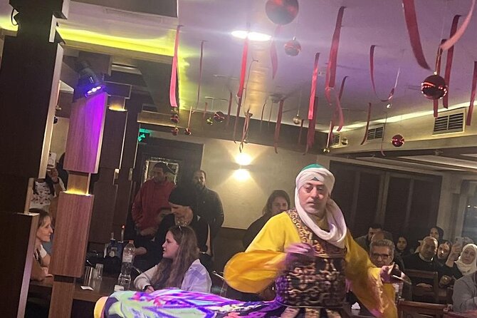 Evening Dinner Nile Cruise in Cairo with Private Transport - Entertainment value: belly dancers and Tanoura with a live band
