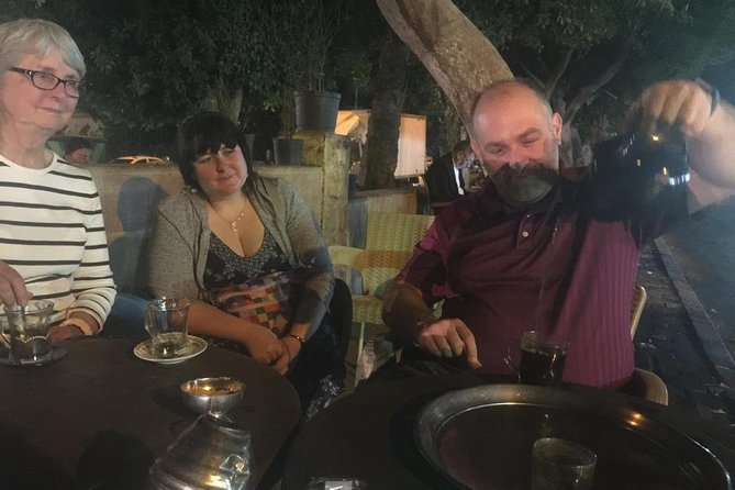 food tour private tour from cairo or giza hotel - What You Might See Beyond Food Stops (And How to Handle It)