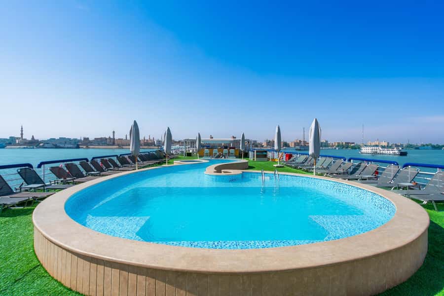 From Aswan: 3-Day Cruise to Luxor with Hot Air Balloon - Felucca ride and Karnak: two moods, one unforgettable finish