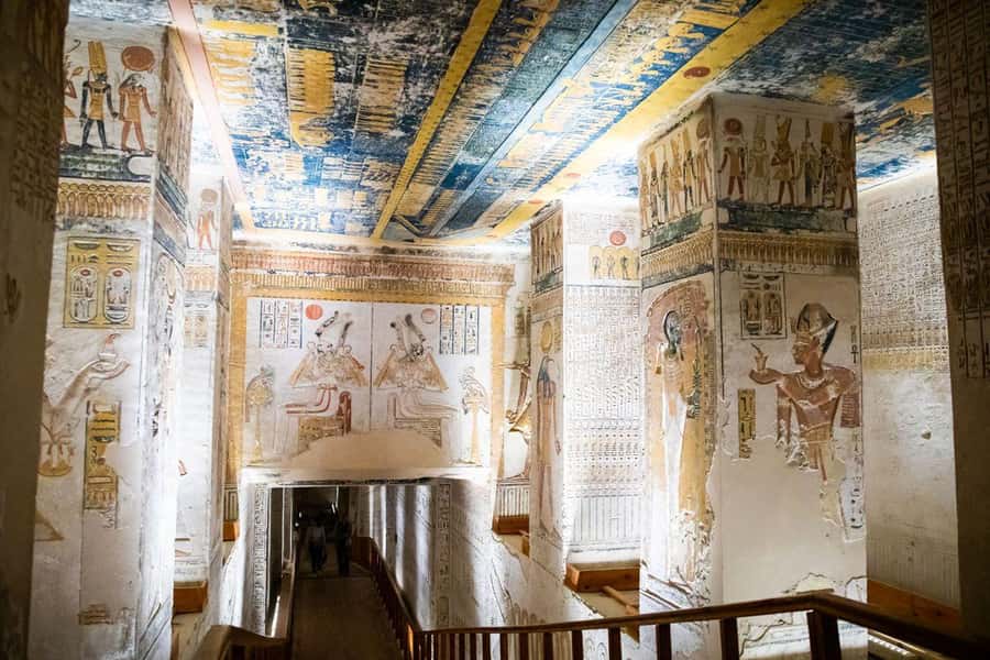 From Cairo: 5-Day Tour with Nile Cruise, Balloon, & Flights - Guide quality matters, and how to protect your plan