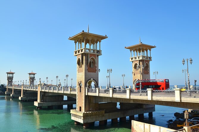 From Cairo: Alexandria Catacombs and Citadel Day Trip with Lunch - An 7:00 am start that works, if you plan your morning