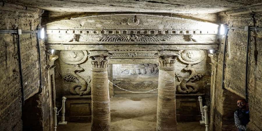 From Cairo: Alexandria Private Day Tour with Guide and Lunch - Fort Qaitbay Citadel: Sea Fort, Multi-Era Reuse