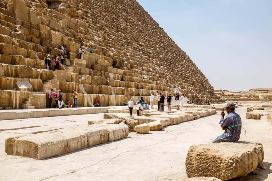 From Cairo/Giza: Pyramids, Memphis, and Sakkara Day Tour - Memphis: walking through Egypt’s former capital
