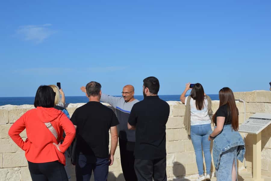 From Cairo: Historical Alexandria Shared Day Tour with Lunch - Library of Alexandria Photo Stop: Fast Visit, Big Name, Realistic Expectations