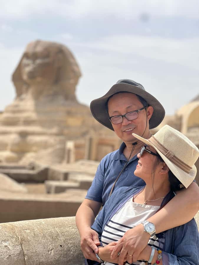 From Hurghada: Cairo and Giza Highlights Full-Day Tour - Cheops, Chephren, Mykerinus, Plus the Sphinx and Valley Temple