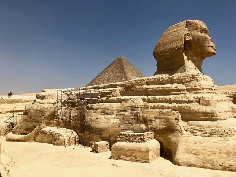 From Hurghada: Full-Day Trip to Cairo by Plane - Giza Plateau: Pyramids of Cheops, Chephren, Mykerinos and the Sphinx