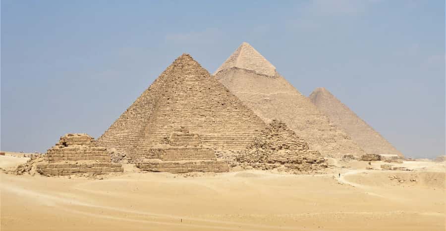 From Hurghada: Pyramids and Egyptian Museum Tour & Boat Ride - The Nile cruise: 30 minutes that reset the whole day