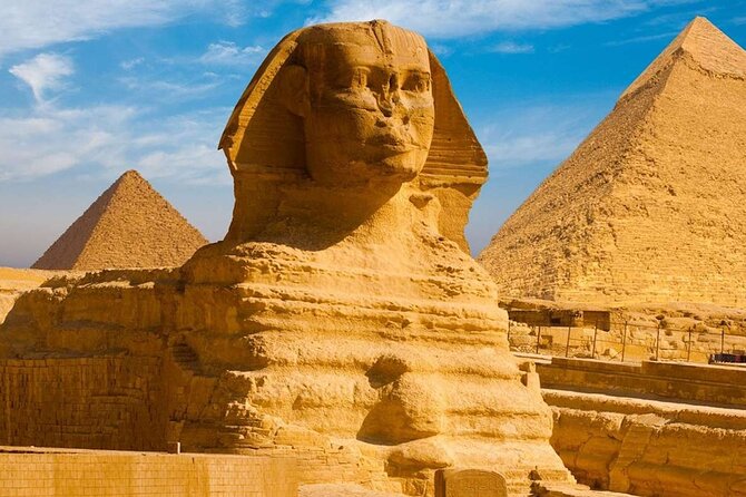 From Hurghada To Cairo and Giza Highlights Full-Day Tour - Lunch in Cairo and a shopping pause that can be useful