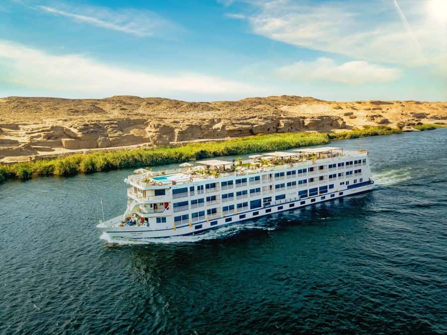From Luxor: 3-Day Nile Cruise to Aswan with Private Guide - Luxor morning: Valley of the Kings, Hatshepsut, and Karnak before the boat