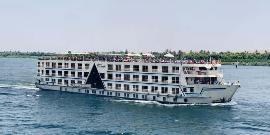 From Luxor: 3-Day Nile Cruise to Aswan with Private Guide - The Nile cruise rhythm: meals onboard, roof views, and real down time