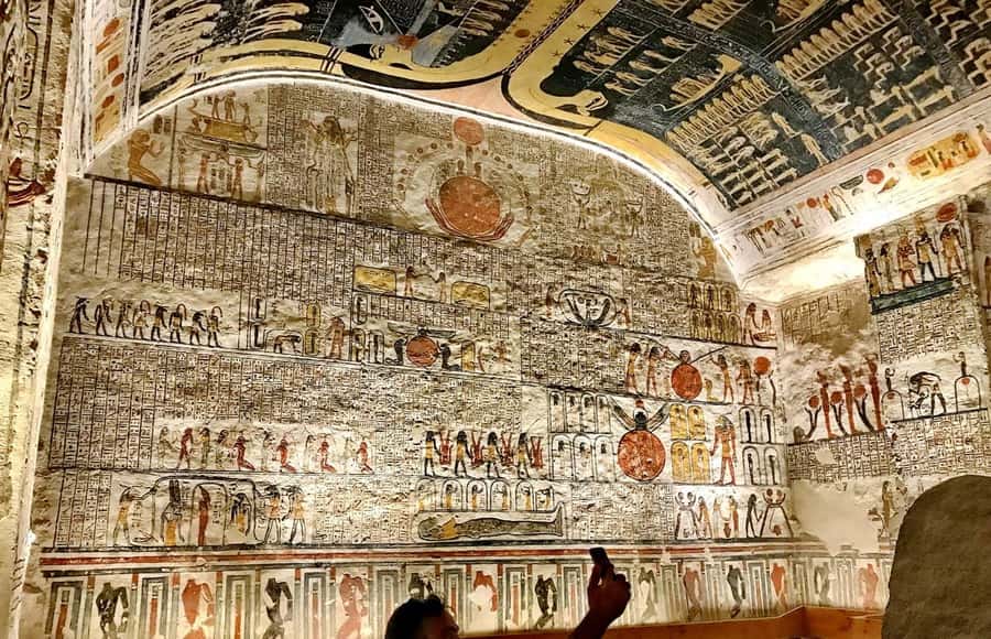 From Luxor: 3-Night Nile Cruise to Aswan and Hot Air Balloon - Day 4 to Abu Simbel: Twin Temples of Ramesses II and Nefertari