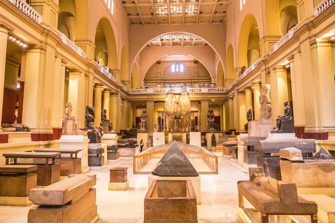 Full Day Cairo Guided Tour Pyramids and Museum, Lunch - Hurghada - Nile River boat ride: an hour that breaks up the stress
