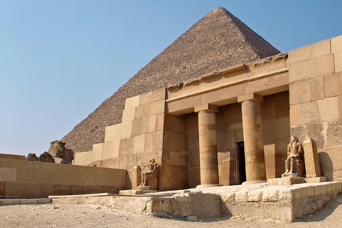 Full-Day Giza Pyramids, Egyptian Museum and bazaar Private Tour - Khan Al-Khalili in about an hour, the real Cairo texture