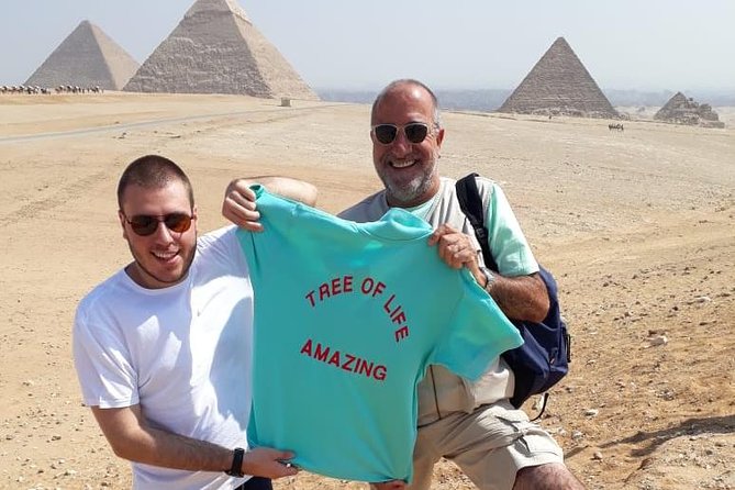 Full-Day Giza Pyramids, Egyptian Museum and bazaar Private Tour - Lunch at a good quality restaurant, plus vegetarian planning