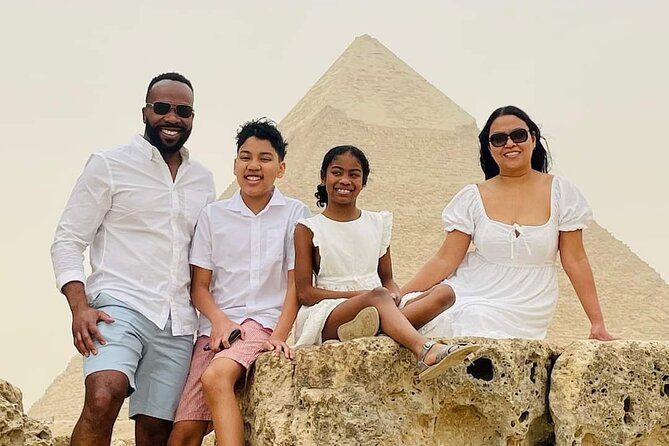 Full Day Tour Giza Pyramids, Egyptian Museum, Khan El-khalili - Giza Plateau With Cheops, Chephren, Mykerinus, and the Sphinx