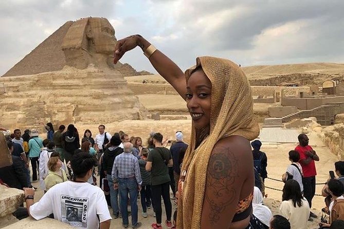 Full Day Tour Giza Pyramids, Sphinx, Egyptian Museum and Khan El Khalili Bazaar - Khan El Khalili open-air market: free time that actually lets you choose