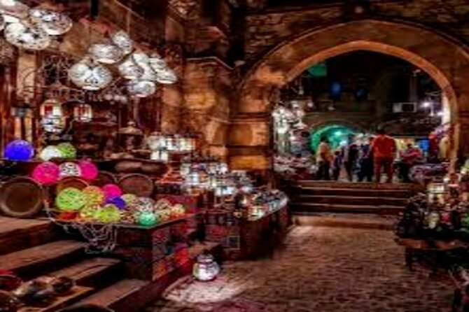 Full Day Tour to Giza Pyramids, Sphinx, Egyptian Museum, Khan el-Khalili Bazaar - Price and Value: Is $90 a Fair Deal for Giza, Tutankhamun, and Khan el-Khalili?