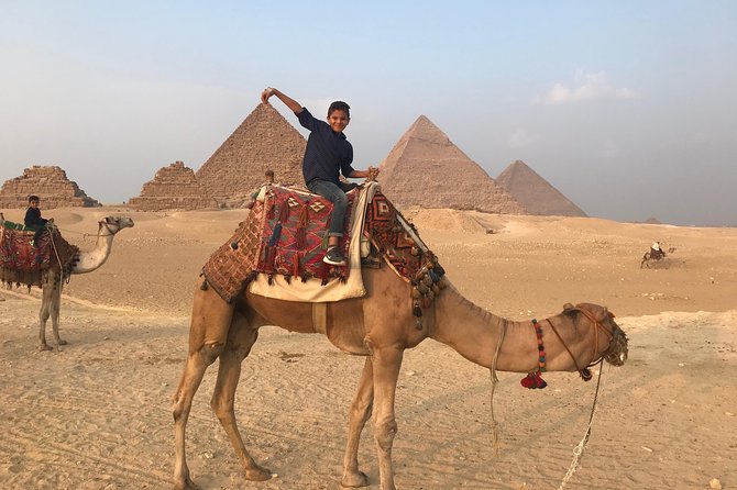 Full Pyramids tour to Giza, Sakkara and Memphis - Giza Pyramids and the Sphinx, in a guided sequence