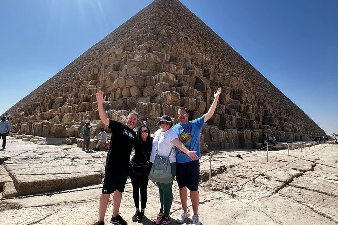 Giza Epic Adventure: Pyramids, Sphinx & Khafre’s Valley Temple - Stop 3: Khafre’s Valley Temple, Mummification Connections, and the Statue Find Spot