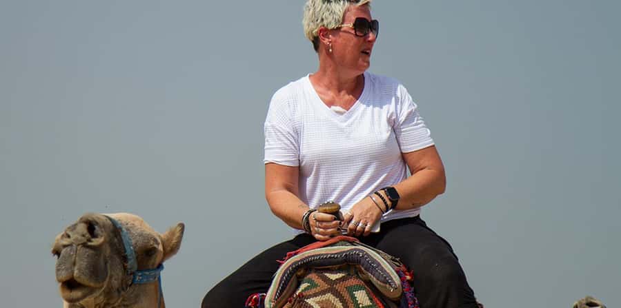 Giza: Pyramids at Sunset Guided Camel Tour - How the 2-hour Sunset Timing Works for Real Sightseeing