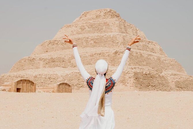 Giza Pyramids, Memphis, Sakkara Tour - Hotel pickup and the 7 to 8 hour reality check