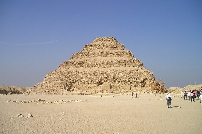 Giza Pyramids, Memphis, Sakkara Tour - Egyptologists and language skills that actually help