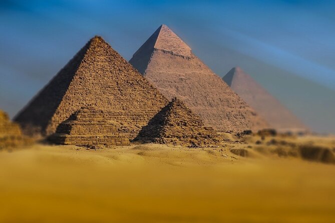 Giza Pyramids, Memphis, Sakkara Tour - Pyramids of Giza, plus what a guide helps you notice