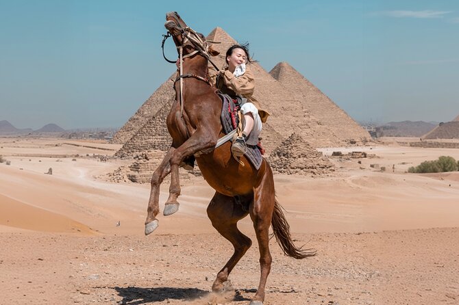 Giza Pyramids Photoshoot with Jumping Horse, Camel and Sphinx - Private pickup to Giza, with a tight 3-hour plan